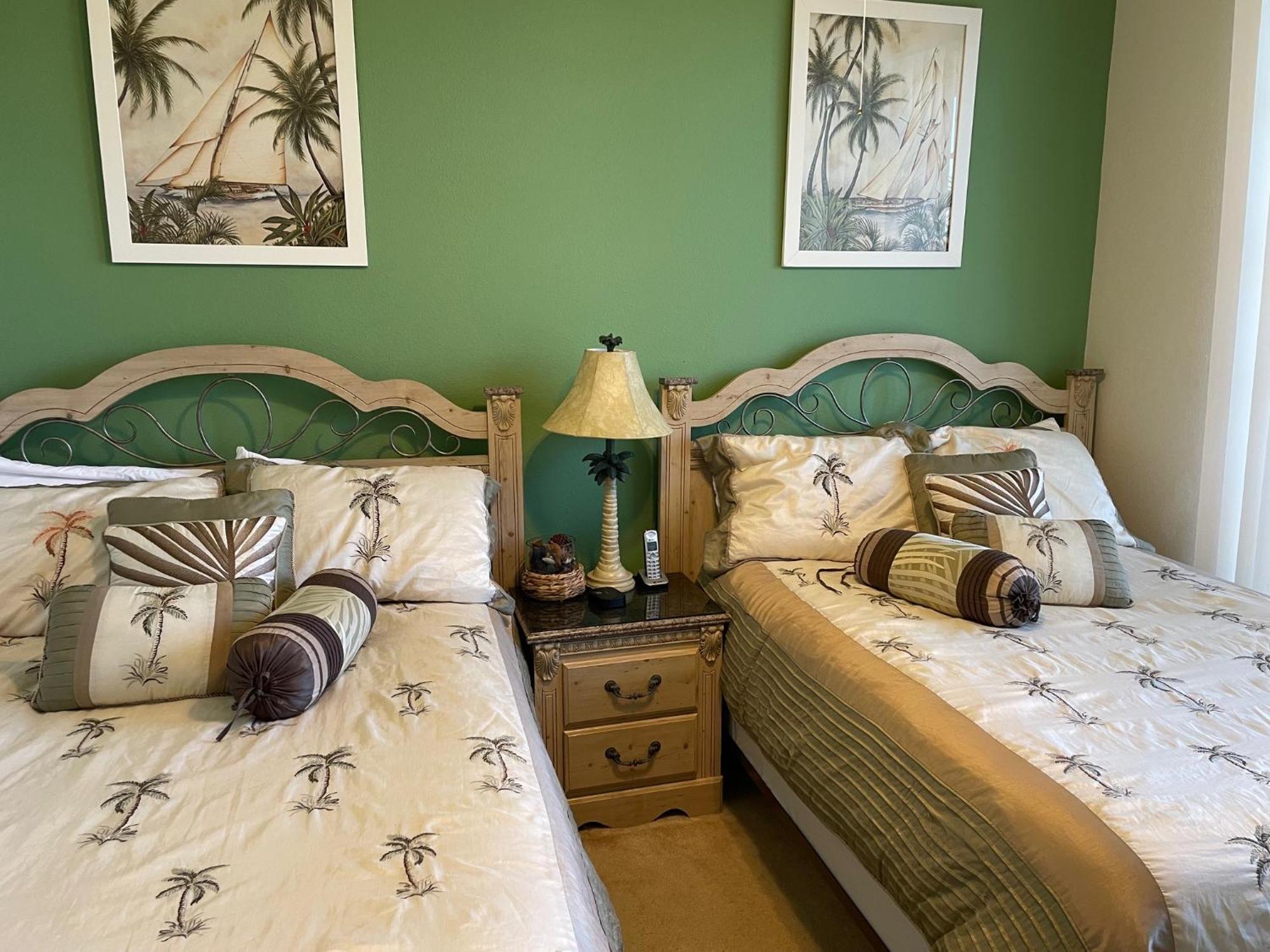 Beautiful New Luxury Townhome With Private Beach And Swimming Pools Ruskin Luaran gambar